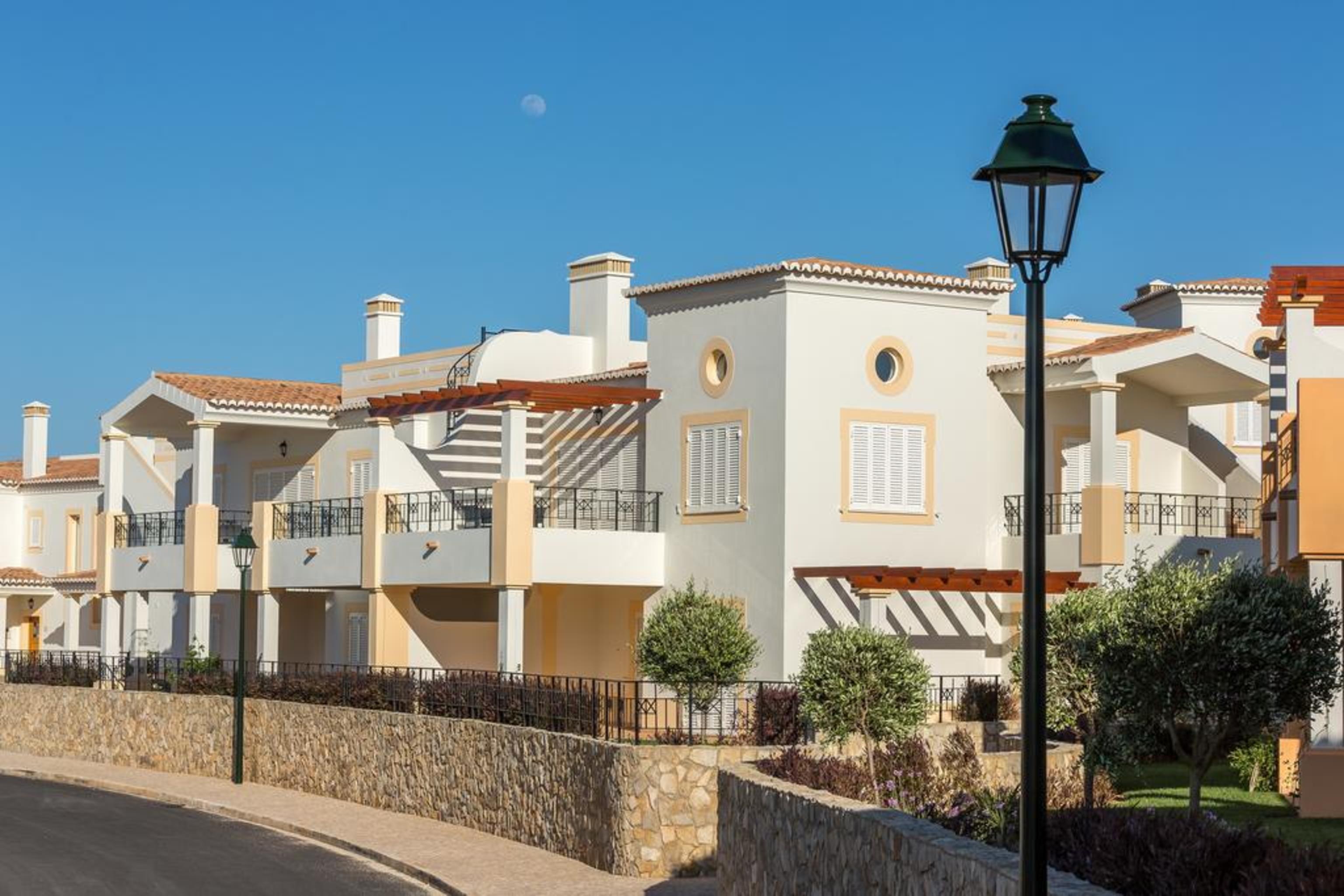 Nau Salema Beach Village Экстерьер фото