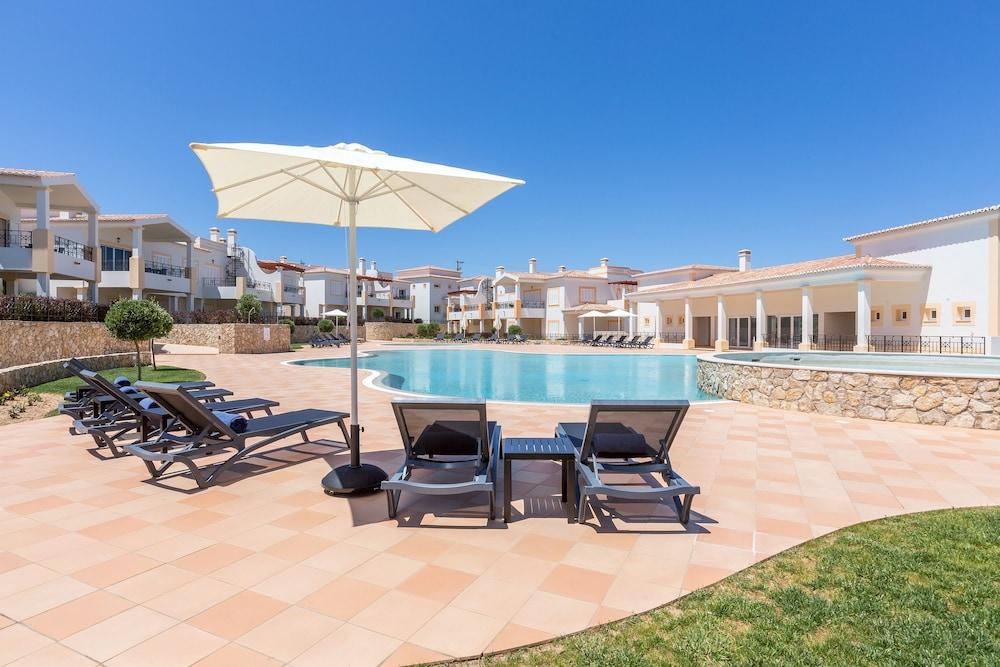 Nau Salema Beach Village Экстерьер фото