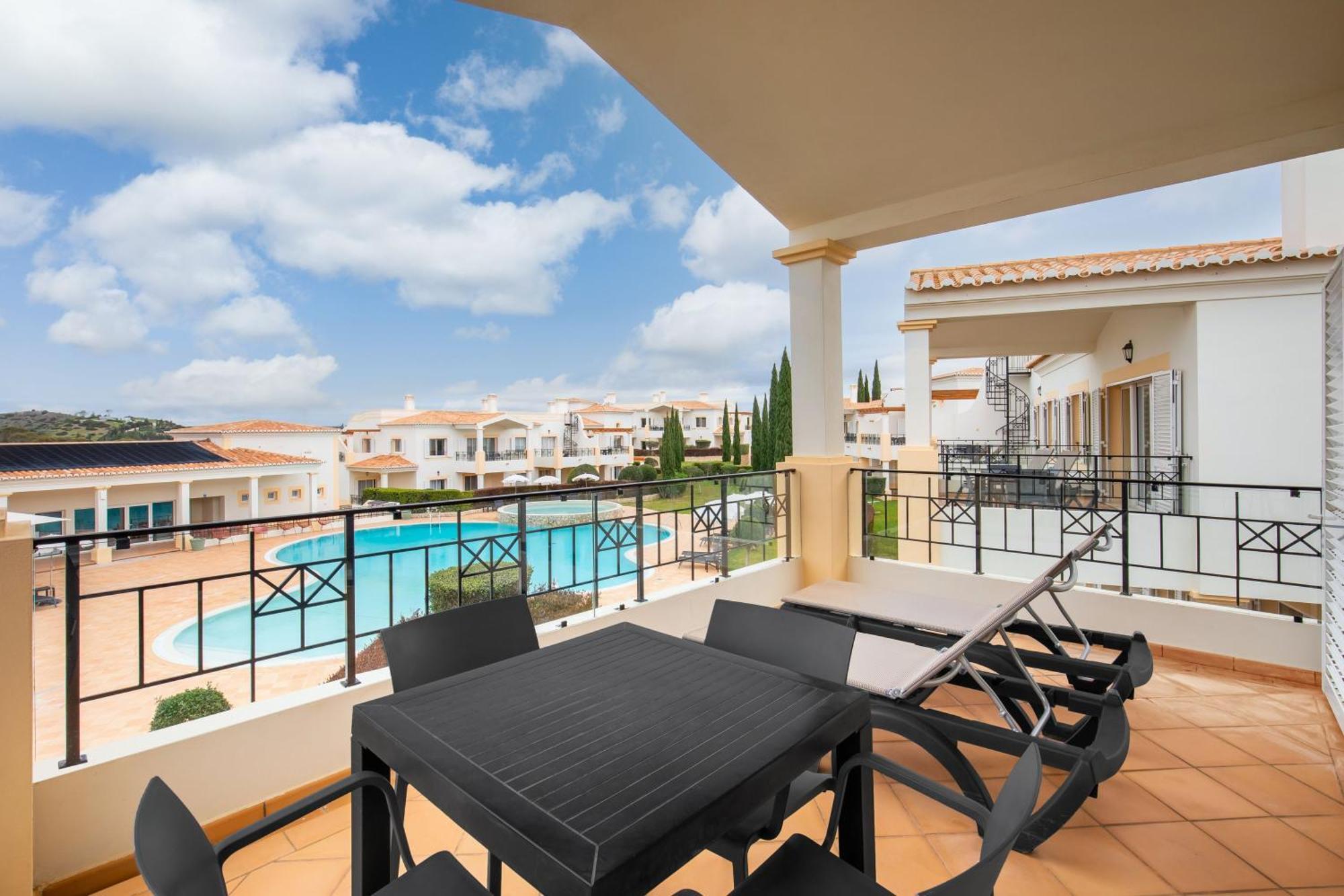 Nau Salema Beach Village Экстерьер фото